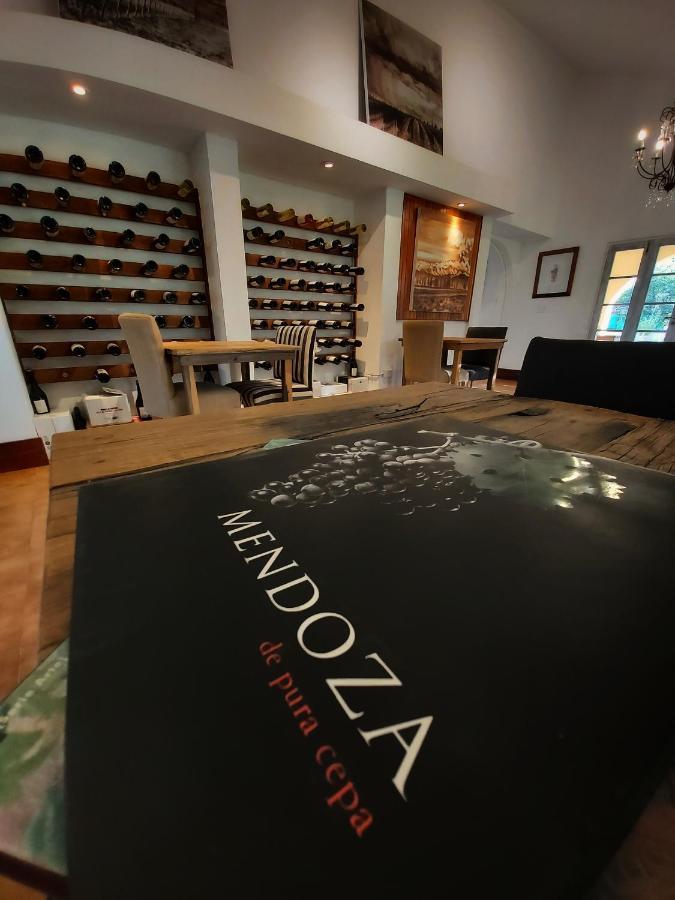 La Masia Chacras de Coria Esterno foto